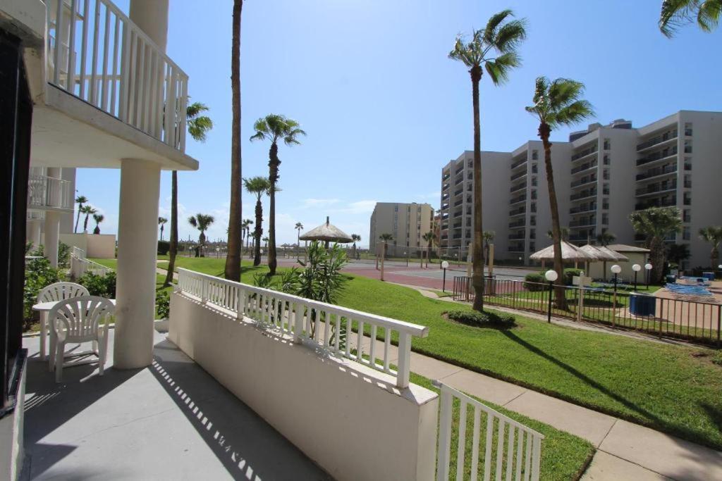Royale Beach And Tennis Club South Padre Island Zewnętrze zdjęcie